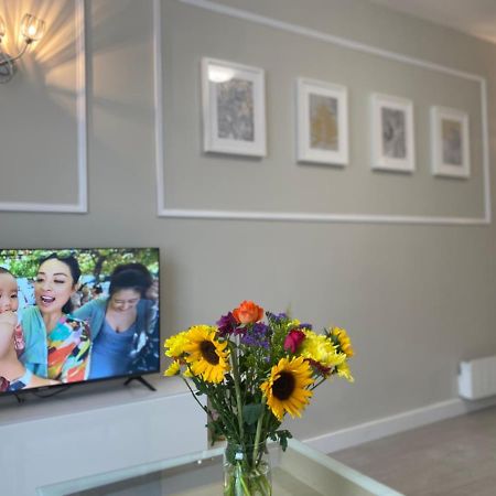 Stunning Apartment In Leeds- Financial District Leeds  Eksteriør billede