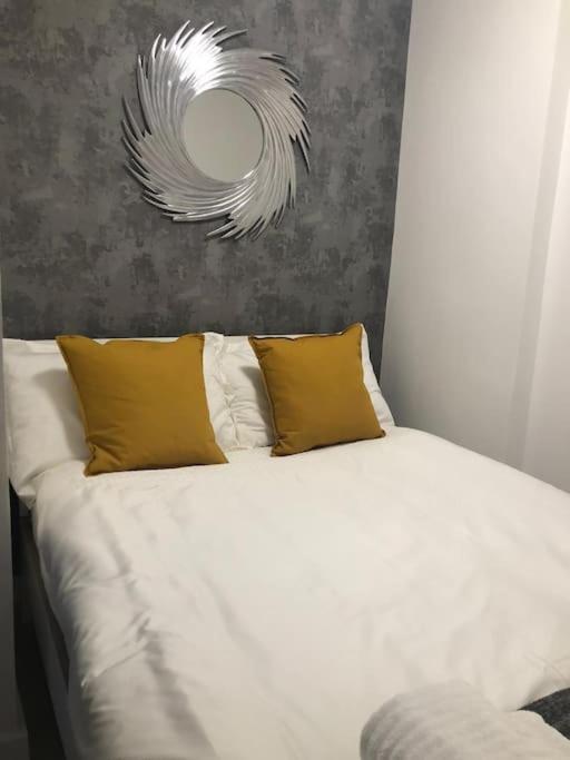 Stunning Apartment In Leeds- Financial District Leeds  Eksteriør billede
