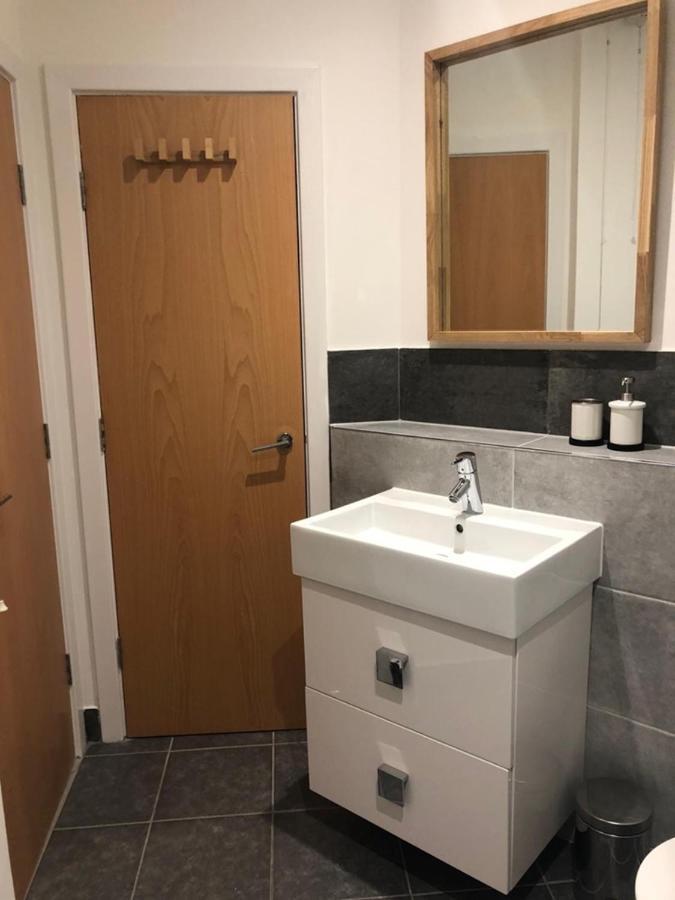 Stunning Apartment In Leeds- Financial District Leeds  Eksteriør billede
