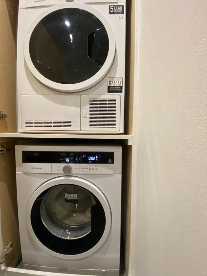 Stunning Apartment In Leeds- Financial District Leeds  Eksteriør billede